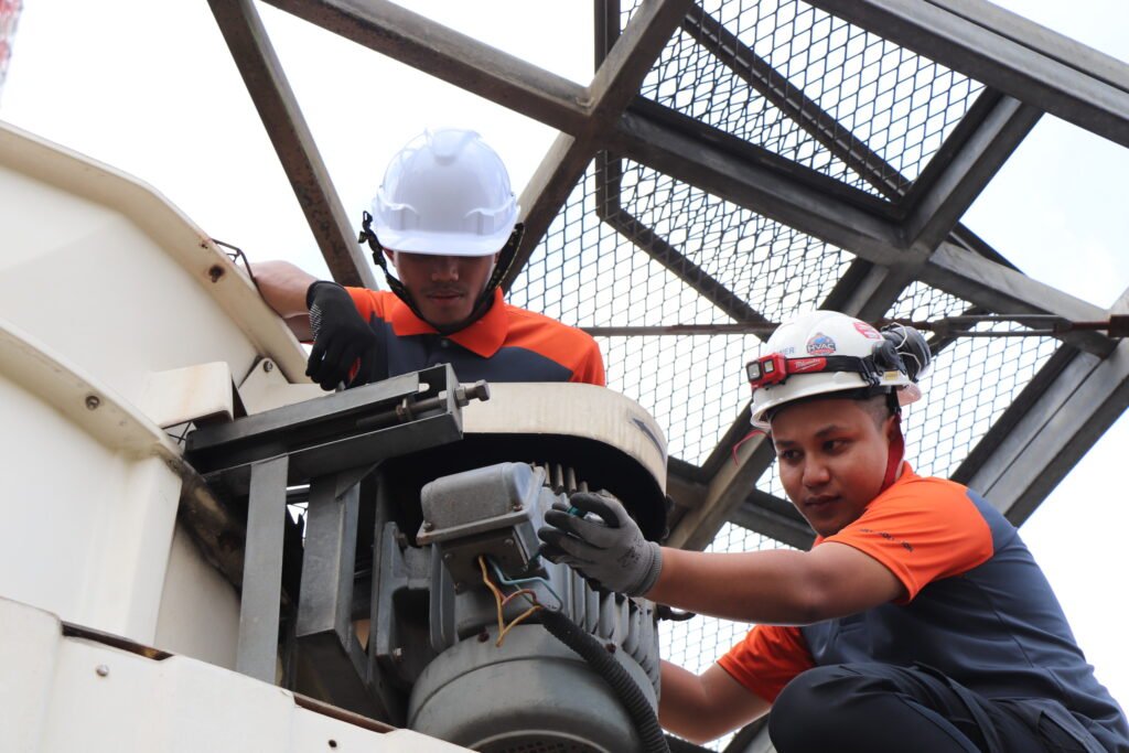 PENGURUSAN FASILITI DAN PENYENGGARAAN MENARA 1 IBU PEJABAT POLIS DIRAJA MALAYSIA BUKIT AMAN